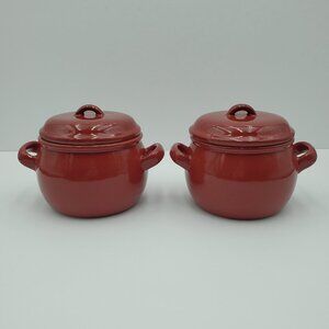 Oneida Kitchen Covered Red Soup Crocks Lidded Handled Chowder Chili Soup Bowls